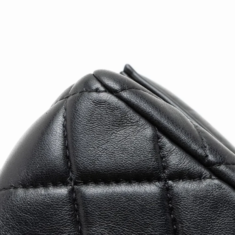 CHANEL interlocking cc